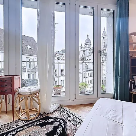 Cozy With A View Of The Sacre-coeur * 巴黎